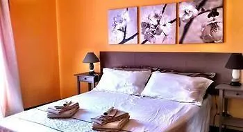 Il Risveglio Luminoso Bed & Breakfast 2*